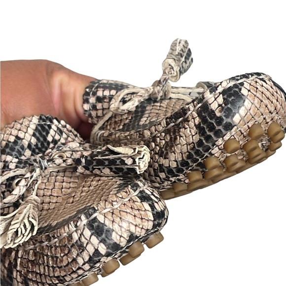 Coach Nadia Driving Mocs Bow Tassel
Loafers Snake Print Leather Shoe Flats 5.5B - Picture 10 of 16